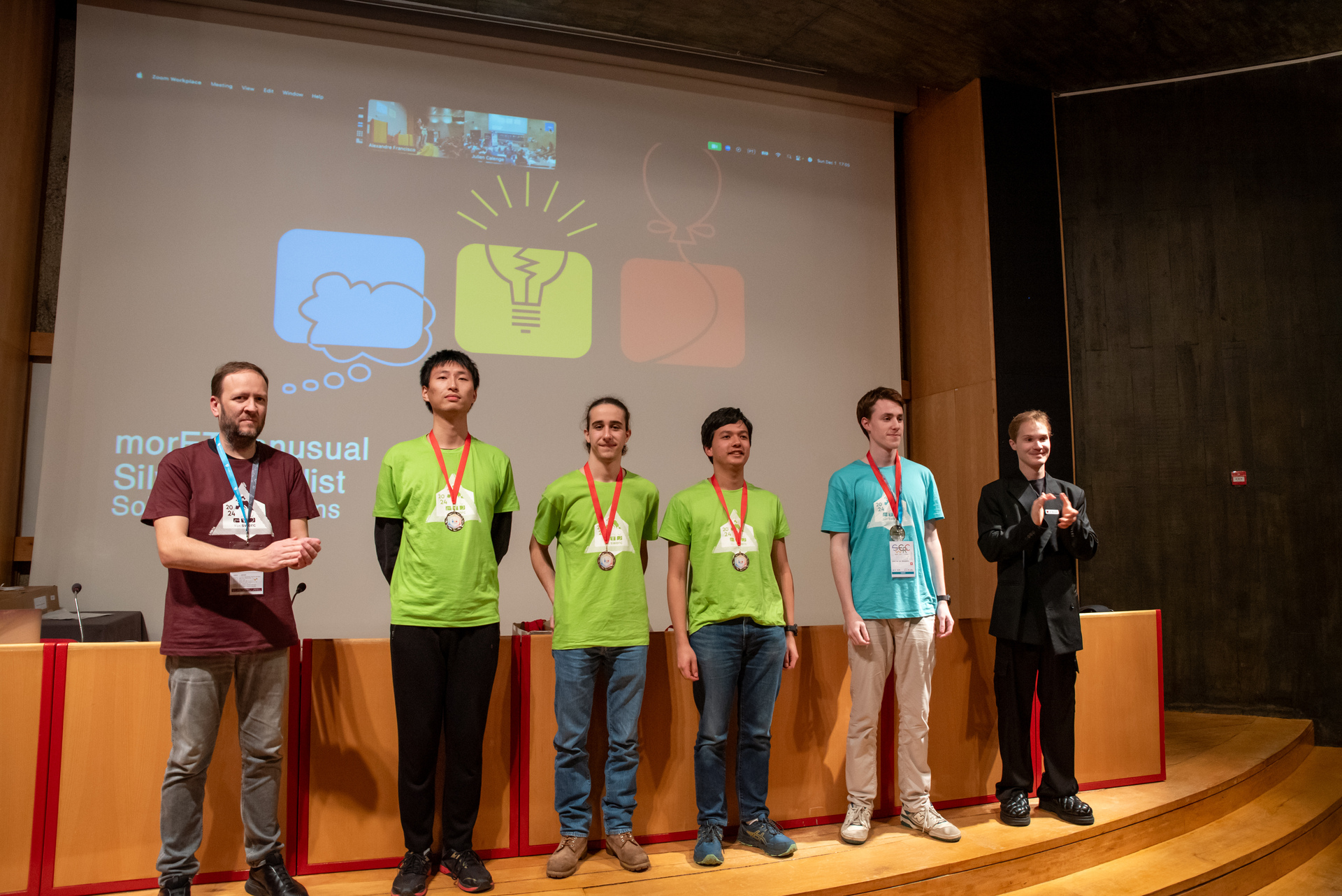 Picture of team morETHanusual