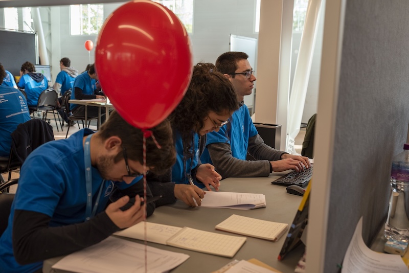 Picture of team long long main