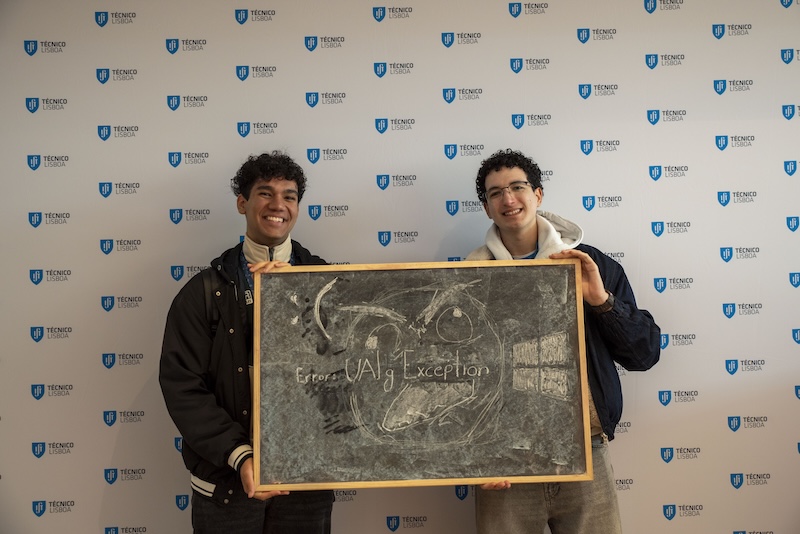 Picture of team UAlgException